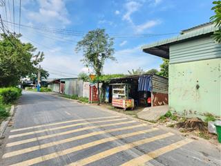 4.43 tỷ/ bán đất mt kinh doanh gần chợ đêm tân bình tp dĩ an. đường thông 2 đầu đang cho thuê đất