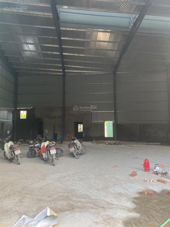 Cc cần cho thuê gấp 700m2 tại đông mỹ, thanh trì làm sx, kho lưu, sx may mặc in ấn giá 70k/m2