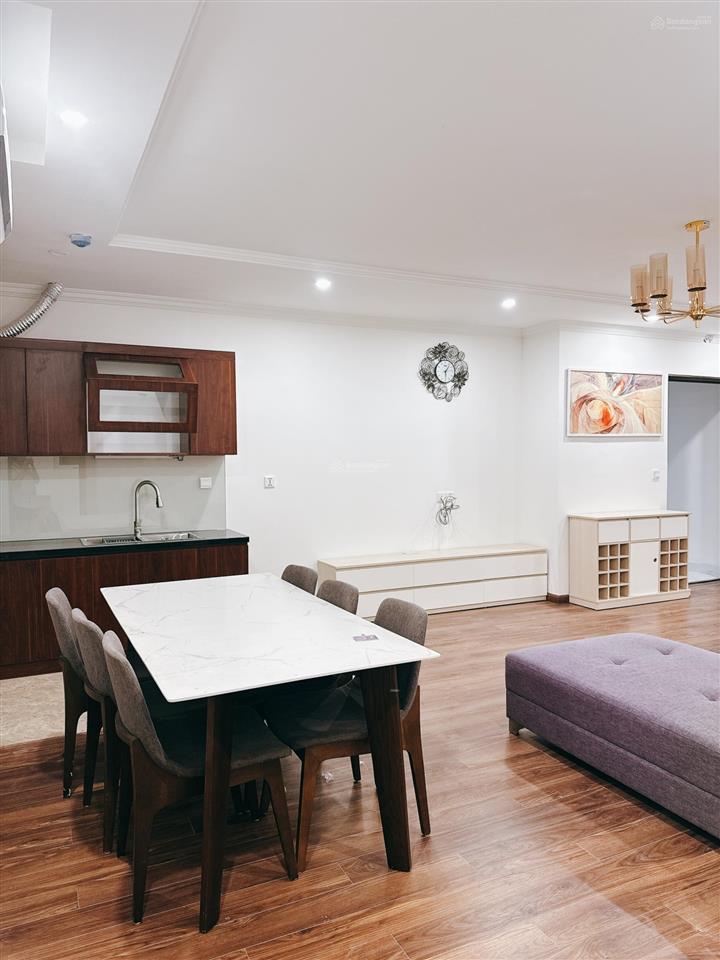 Cho thuê 2pn full đồ tòa river chung cư eurowindow river park