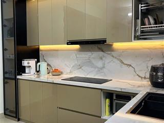Bán nhà phố hoàng quốc việt, cầu giấy  4 tầng 96,2m2 nội thất đẹp  mặt tiền 8,5m  ôtô tránh kd