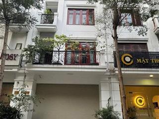 Bán biệt thự 5 tầng, 72.9m2, giá 31 tỷ tại yên hòa, cầu giấy, hà nội