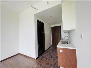 Cho thuê căn studio mizuki 1 pn  1wc  ban công giá 8tr full nội thất