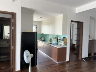 Cho thuê căn hộ sân vườn, căn góc full nội thất 2pn 2wc, 79m2  20m2 sân vườn mizuki 16 triệu vnd