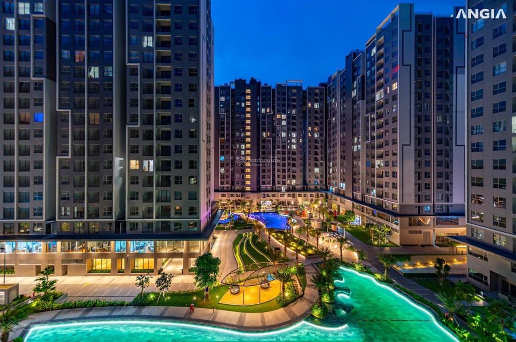 Bán căn 69m2 (2pn2wc)  view hồ bơi, có đầy đủ nội thất an cường  giá 3,3 tỷ có hỗ trợ khách vay