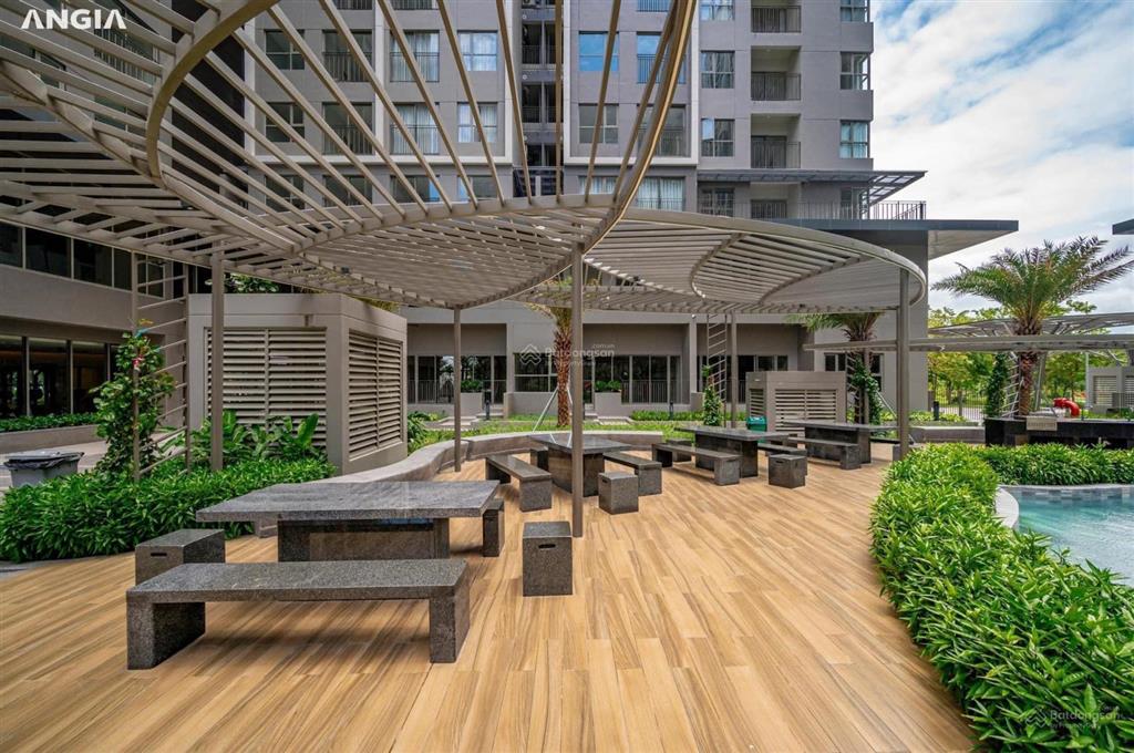 Bán căn 69m2 (2pn2wc)  view hồ bơi, có đầy đủ nội thất an cường  giá 3,3 tỷ có hỗ trợ khách vay