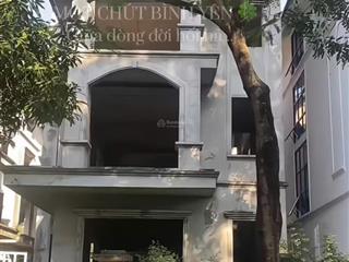 Chính chủ bán biệt thự khu đô thị phương viên.
lô hoa hậu mailand hà nội city