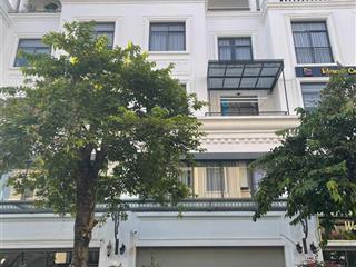 Bán căn shophouse xẻ khe ngay cổng  vinhomes marina, 150m2x5t, kd đẳng cấp, giá 29.x tỷ
