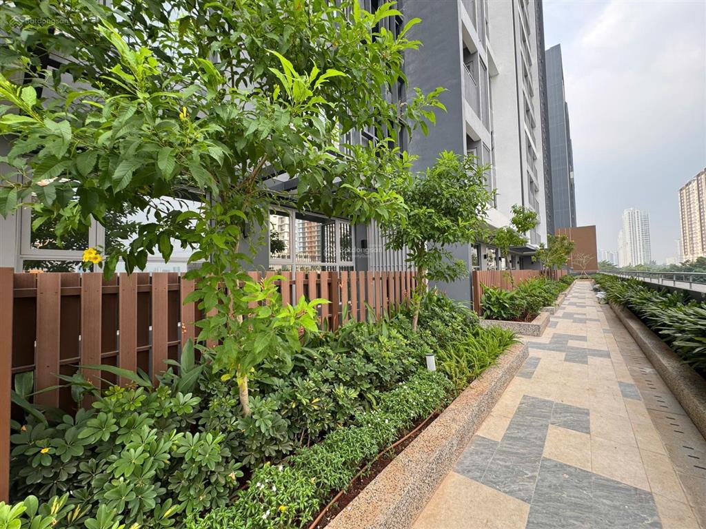 Bán căn hộ sân vườn 85m2 giá 6,7 tỷ  0934 013 *** giang