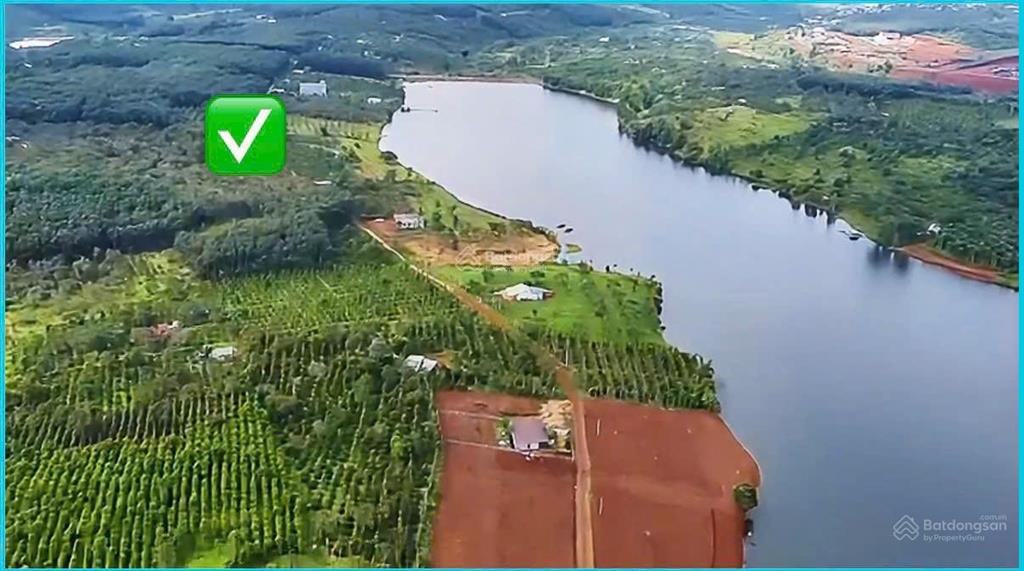 Đất đẹp view hồ sinh thái 50hecta cực mát và đẹp! 650 triệu/1040,7m2 (2 sổ) có 120m2 tc 0919 830 ***