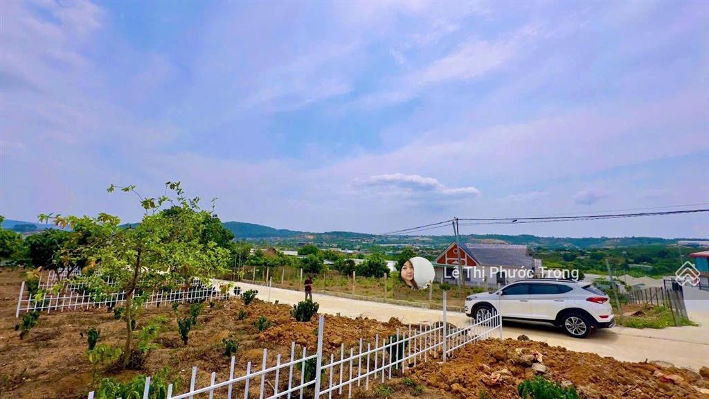 Đất đẹp thị trấn nam ban gần chợ, 679 triệu/200m2 có 116m2 thổ cư, cách đt 725 1,5km, 0938 609 ***