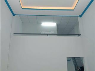 Nhà bán đẹp ko tùy vết 4x12 m gác lửng đẹp giá 1,55 tỷ 3 phòng