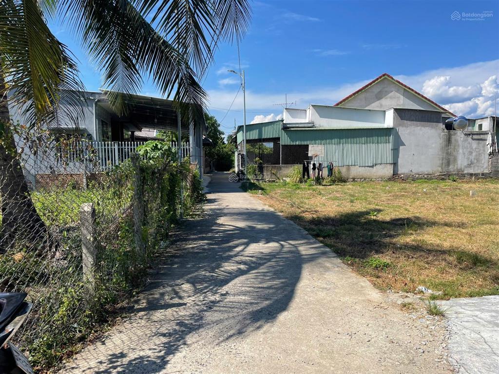 Bán đất diên lạc cách tl2 chỉ 80m 135.1m² full thổ cư, ô tô tới đất, giá 900 triệu