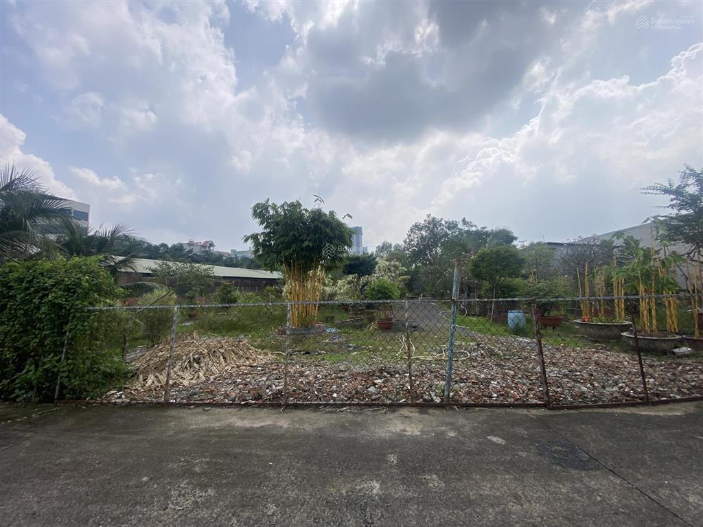 Bán 1.600m2 đất full thổ cư 100m2 mặt tiền đường số 10, tăng nhơn phú, q9 giá 80 triệu/m2