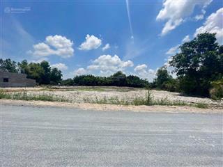 Cần bán 3990m đất thổ cư giáp sông vàm cỏ tây