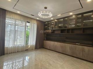 Cho thuê nhà nine south nội thất cơ bản như hình giá rẻ nhất khu 30 triệu/tháng   0938 341 ***