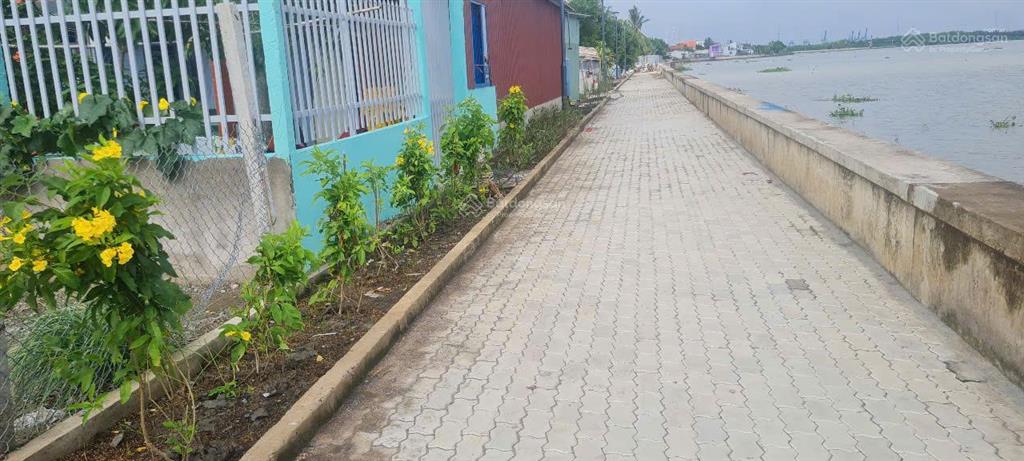 Đất bờ kè view sông 3 mặt thoáng ngay phà bình khánh, nhà bè