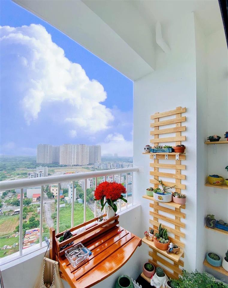 Bán nhanh căn 2pn 2wc tầng trung siêu đẹp full nội thất liền tường toà ct2 yên nghĩa