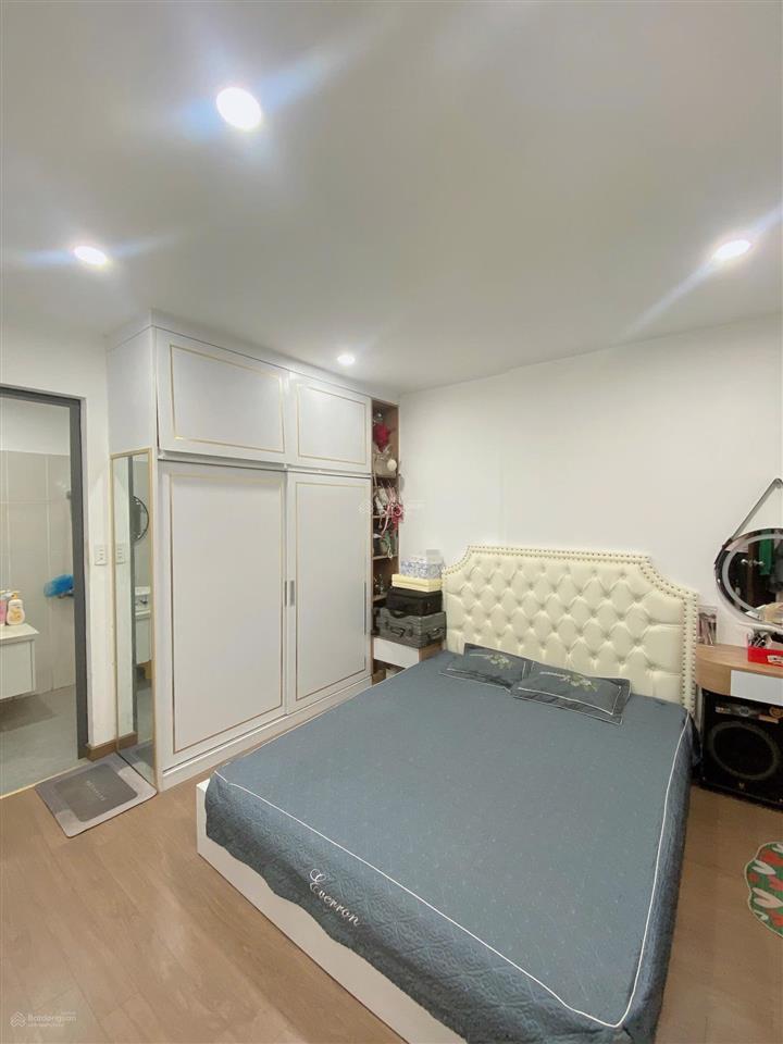 Bán nhanh căn 2pn 2wc tầng trung siêu đẹp full nội thất liền tường toà ct2 yên nghĩa