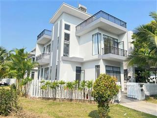 Bán biệt thự 8x15 giá 3tỷ2 khu trần anh riverside, bến lức, long an