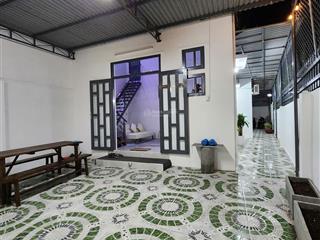 Chuyển công tác cần bán nhà hẻm ô tô đường cầu dứa  phú nông, sổ hồng hoàn công