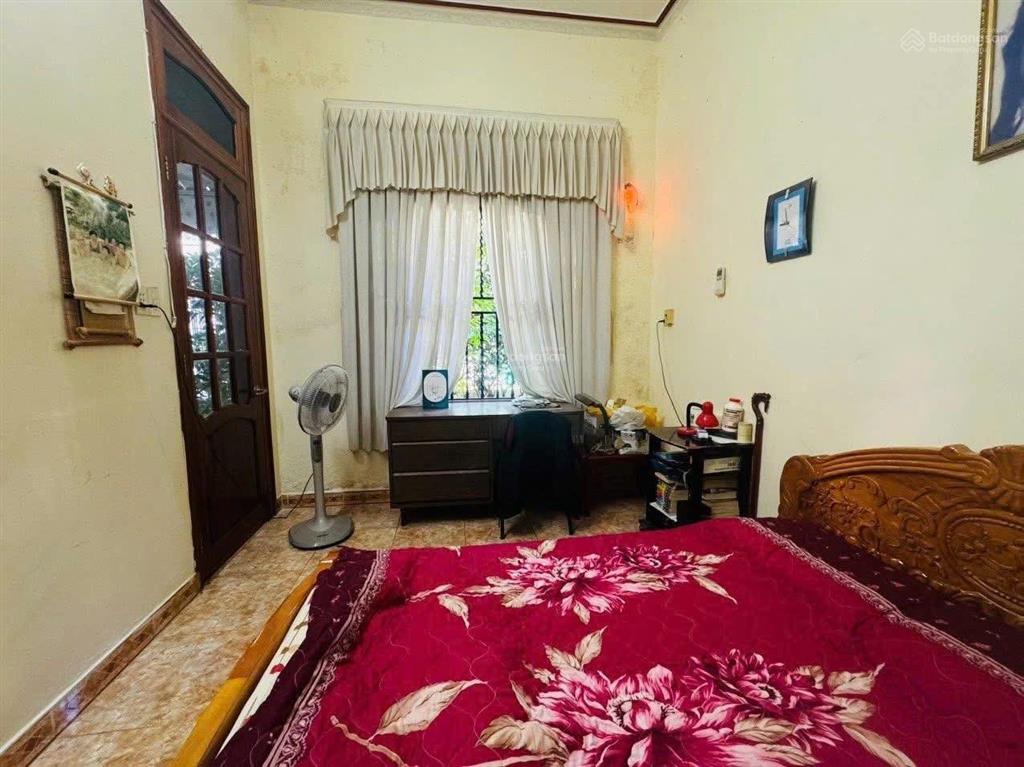 Bán nhà mặt tiền đường tản viên, ngang 8m, khu bàn cờ thành phố nha trang, sổ đã hoàn công,