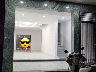 Cho thuê mặt bằng tầng 1. đường 23 vcn phước long, giá 8tr/th
