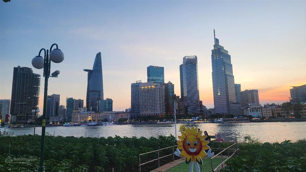 Chính chủ bán đất 2 mặt tiền, đường số 39cl, khu đô thị cát lái, q2