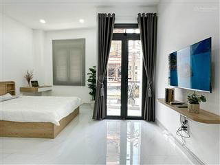 Căn hộ ban công đẹp thoáng lê văn sỹ gần trần quang diệu ô tô vào tận nhà giá 6 triệu