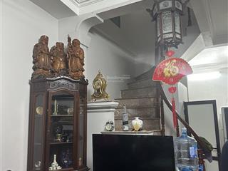 Nhà đẹp đê la thành, ba đình cho thuê 4pn, full nội thất giá tốt 15 triệu/tháng ( ko quảng cáo)
