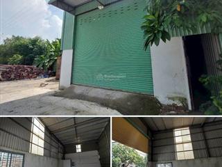 Cho thuê nhà kho nhỏ quận 7 dt 130m2 trần cao 7m
