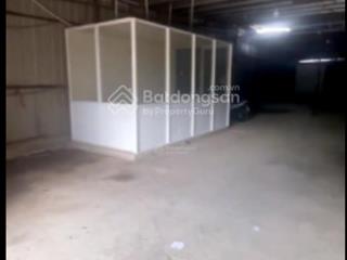 Cho thuê kho xưởng quận 4 dt 200m2 đường bến vân đồn giáp cầu nguyễn văn cừ quận 5