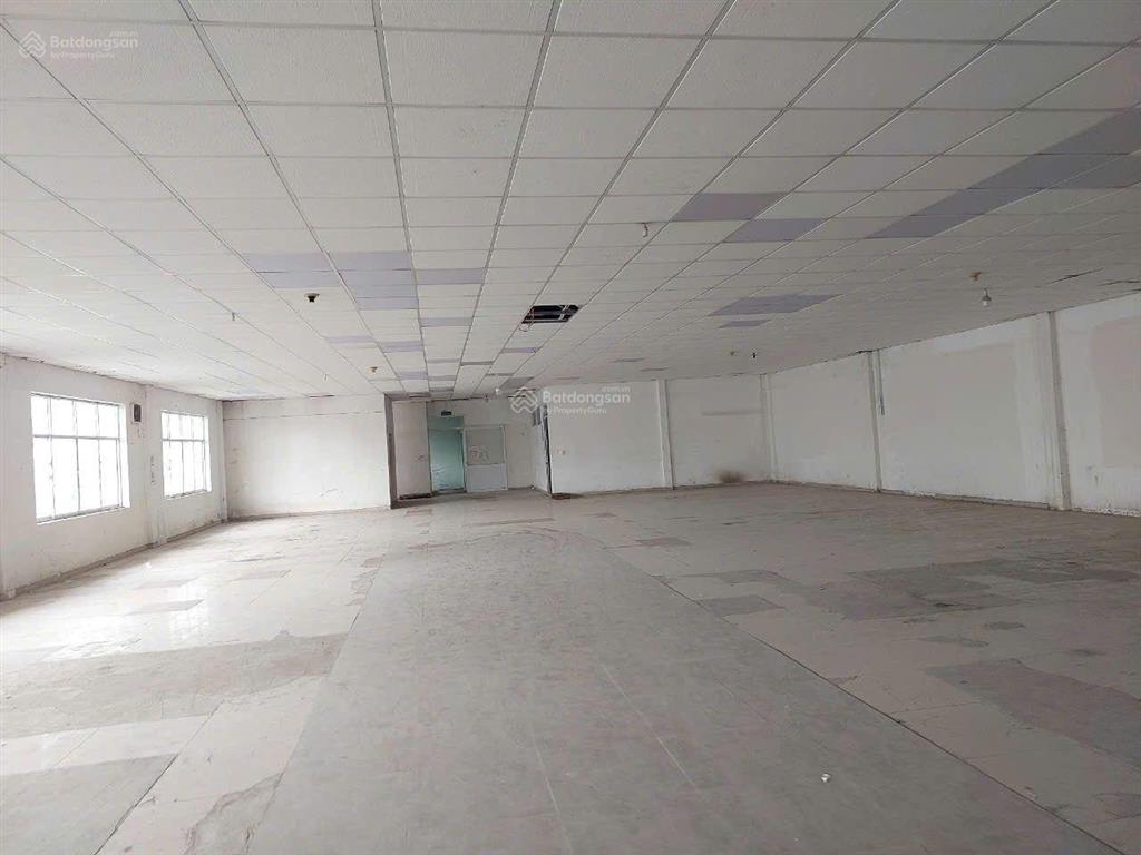 Cho thuê kho quận 7 dt 900m đường nguyễn văn quỳ, làm livestream, studio, logistic, thể thao...