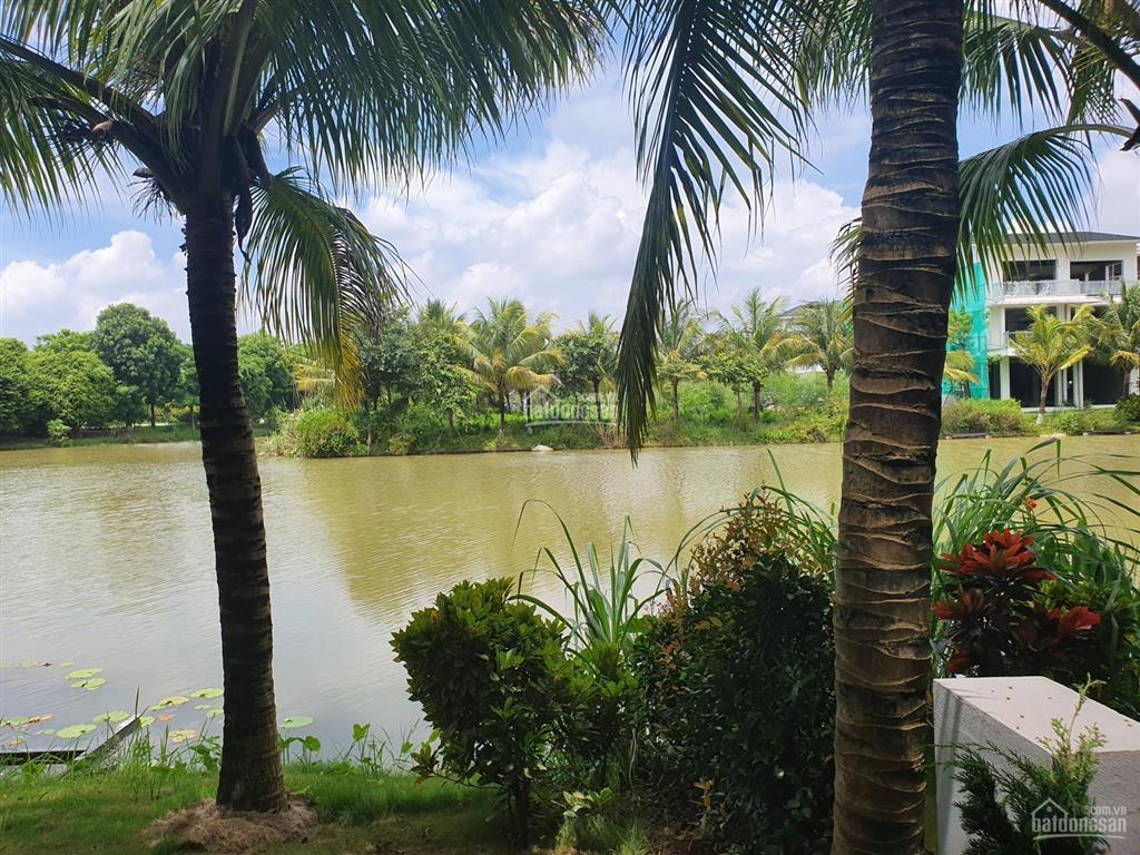 Cần bán biệt thự đơn lập 500m2, hồ rộng 80m đẹp khu biệt thự đảo ecopark grand  the island