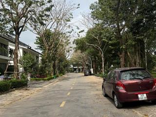 Bán biệt thự mimosa mặt công viên 210m2 hoàn thiện full nội thất đẹp. giá rẻ nhất   0932 375 ***