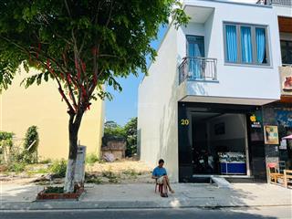 Lô đất 70m2 đường a2 kđt vcn phước long ii, tđc có sổ đỏ chỉ 4,85 tỷ gía tốt xây nhà/ 0931 800 ***