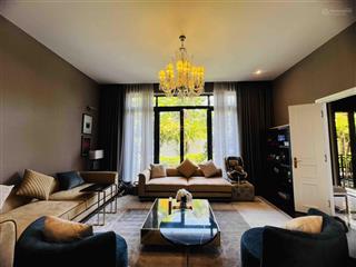 Căn biệt thự đối diện công viên kđt hà quang ii thiết kế phong cách châu âu  chỉ 25 tỷ/ 0931 800 ***