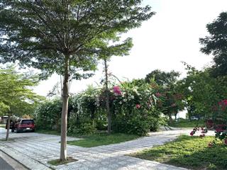 Lô góc đẹp xây nhà đối diện công viên hoa giấy kđt hà quang i chỉ 9,8 tỷ/  0931 800 ***