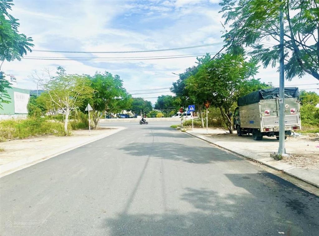 Bán lô đất tái định cư hòn rớ 2 mặt đường lớn 17,5m