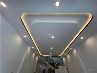 Nhà 2 tầng mt tôn đản ngay đoạn sầm uất chỉ 5ty4 thương lượng