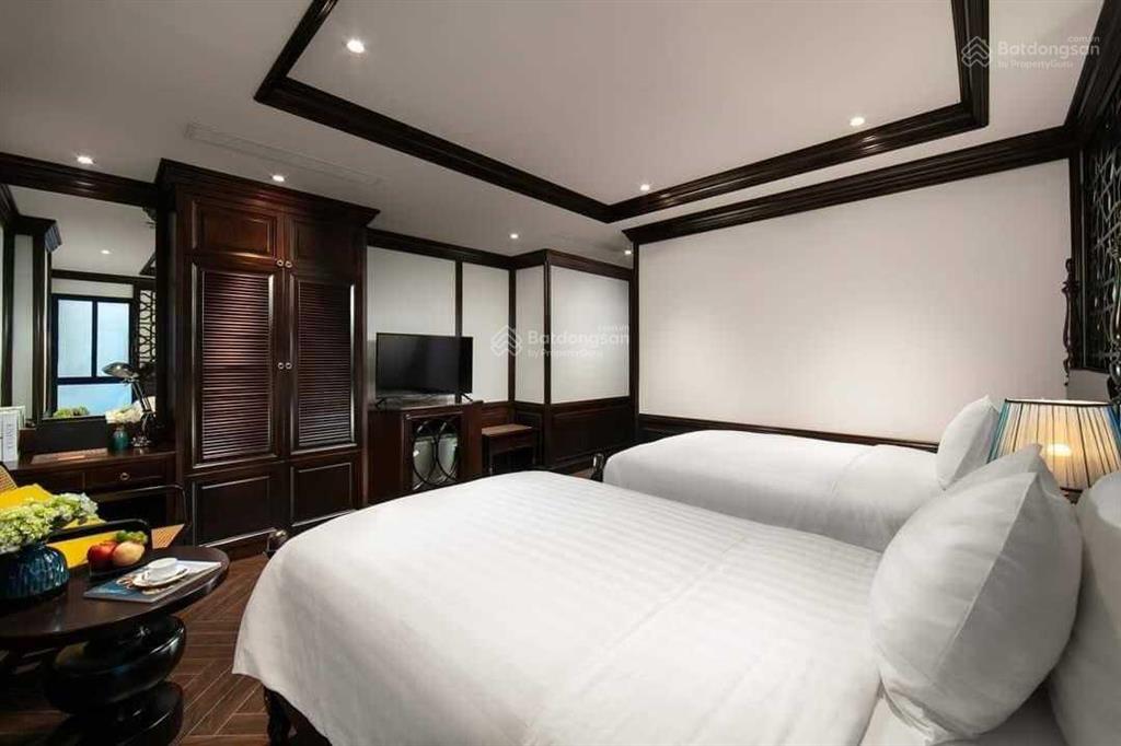 Bán mặt phố đinh liệt, hàng bạc quận hoàn kiếm dt 55m2 x 5 tầng (thang máy, giá 48,5 tỷ)