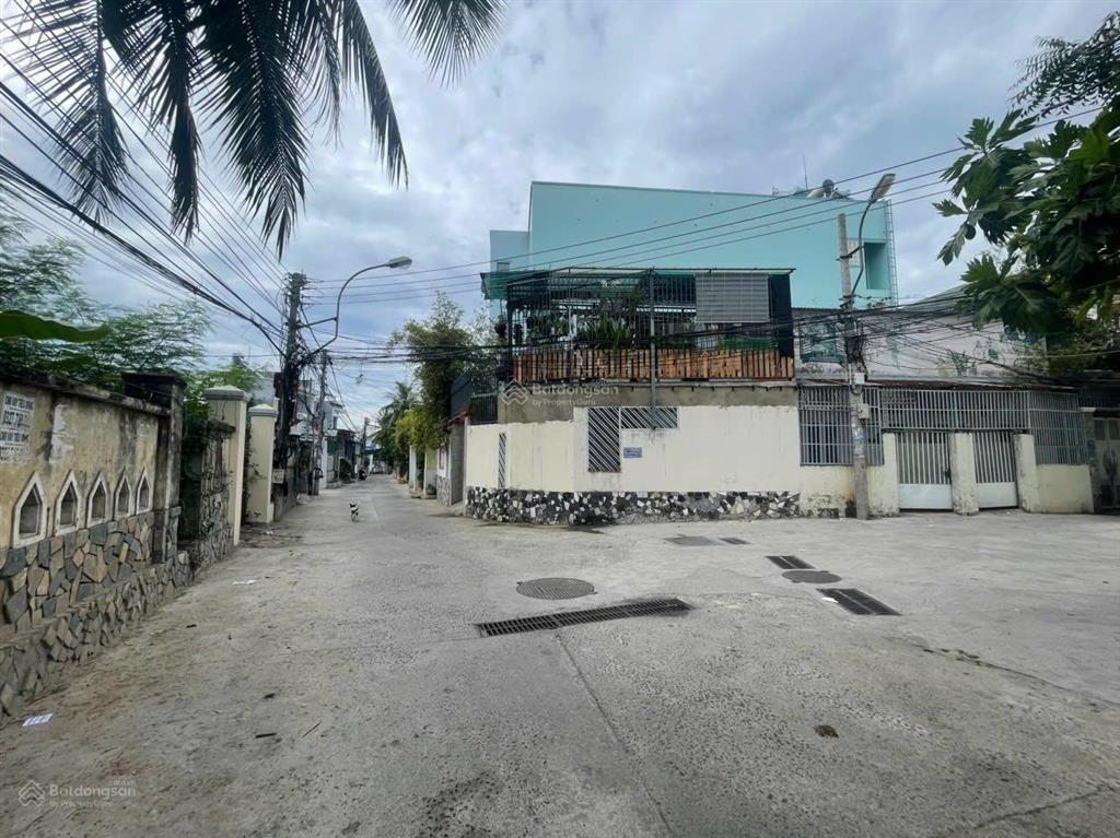 Bán đất đường hoà trung, vĩnh hoà, nha trang. dt 115m2. sổ hồng thổ cư. hướng tây. giá 4,1 tỷ