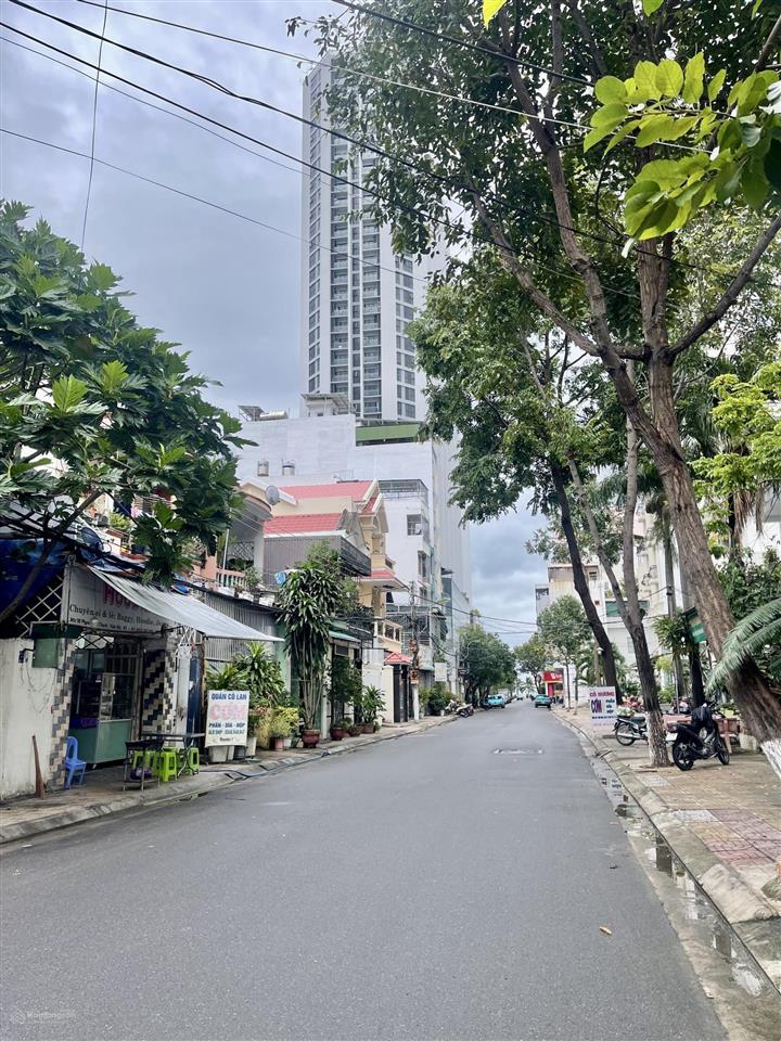 Bán đất đường phạm ngọc thạch, vĩnh hải, nha trang. dt 205m2. ngang rộng 9m. hướng nam. giá 26 tỷ