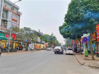 Nhượng nhà 2 tầng 200m2 tại mặt phố trâu quỳ, gia lâm ( kd dòng tiền đều ) . 0961 564 ***.