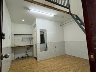 Phòng đẹp căn góc 1 trệt 1 gác cao 25m2  1124 lê đức thọ quận gò vấp.