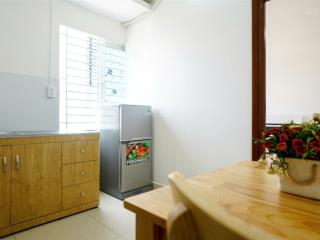 Phòng căn hộ tách bếp đủ nội thất 30m2  62/1a trương công định q. tân bình (gần etown cộng hòa)