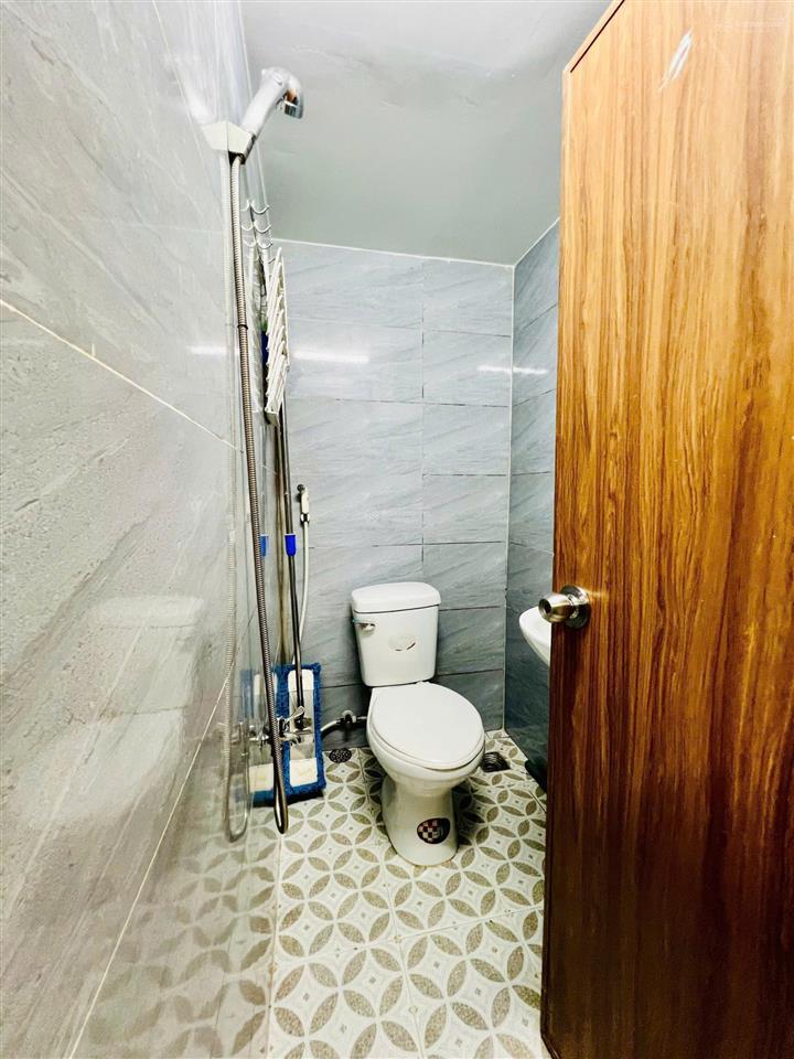 Phòng studio siêu đẹp đủ nội thất  79 hồ bá kiện quận 10 ( gần cv lê thị riêng).