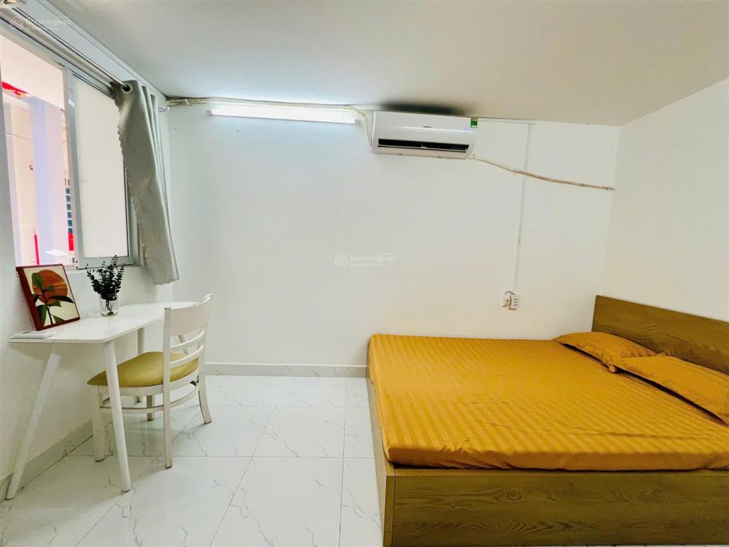 Phòng studio siêu đẹp đủ nội thất  79 hồ bá kiện quận 10 ( gần cv lê thị riêng).