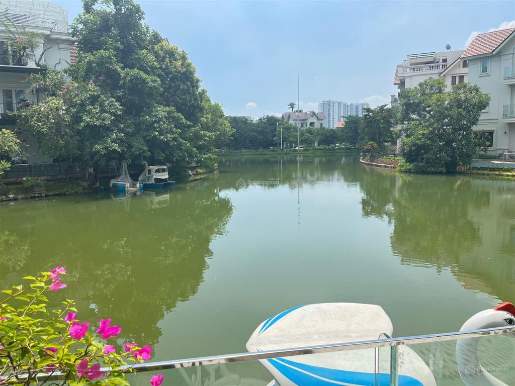 Bán gấp bt hoa phượng 03  08 hướng đn, 300.1m2 đất, xd 472m2 đơn lập view sông rộng, giá 89.5 tỷ