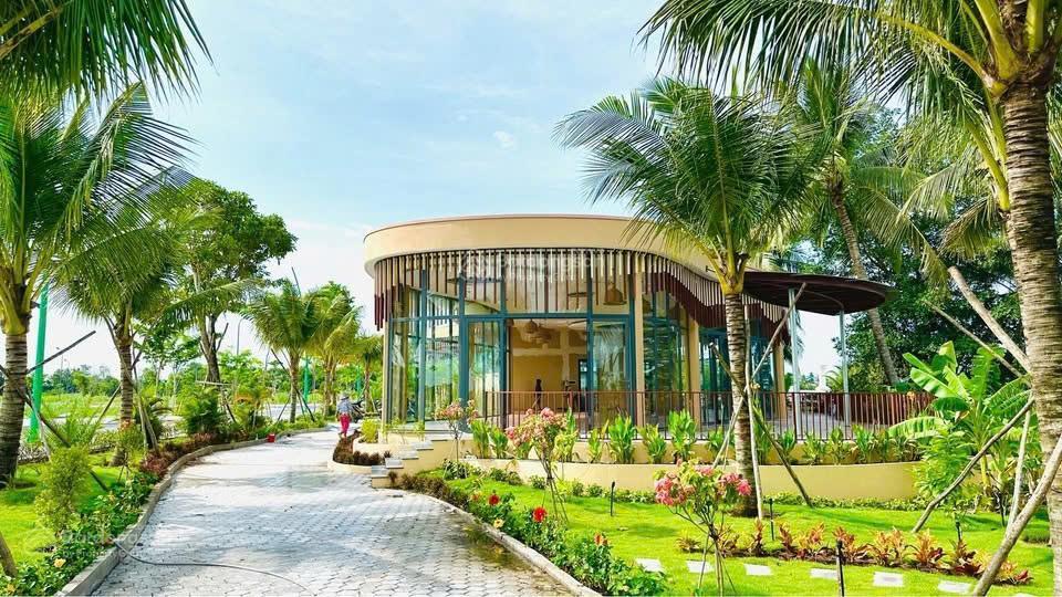 Bán gấp lô đất 108m2 rẻ đẹp agora city gần công viên, nhà hàng cafe hướng tây bắc sổ hồng riêng