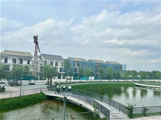 Bán căn biệt thự độc bản view công viên trung tâm, sân khấu, cà phê, hồ điều hòa centa riverside